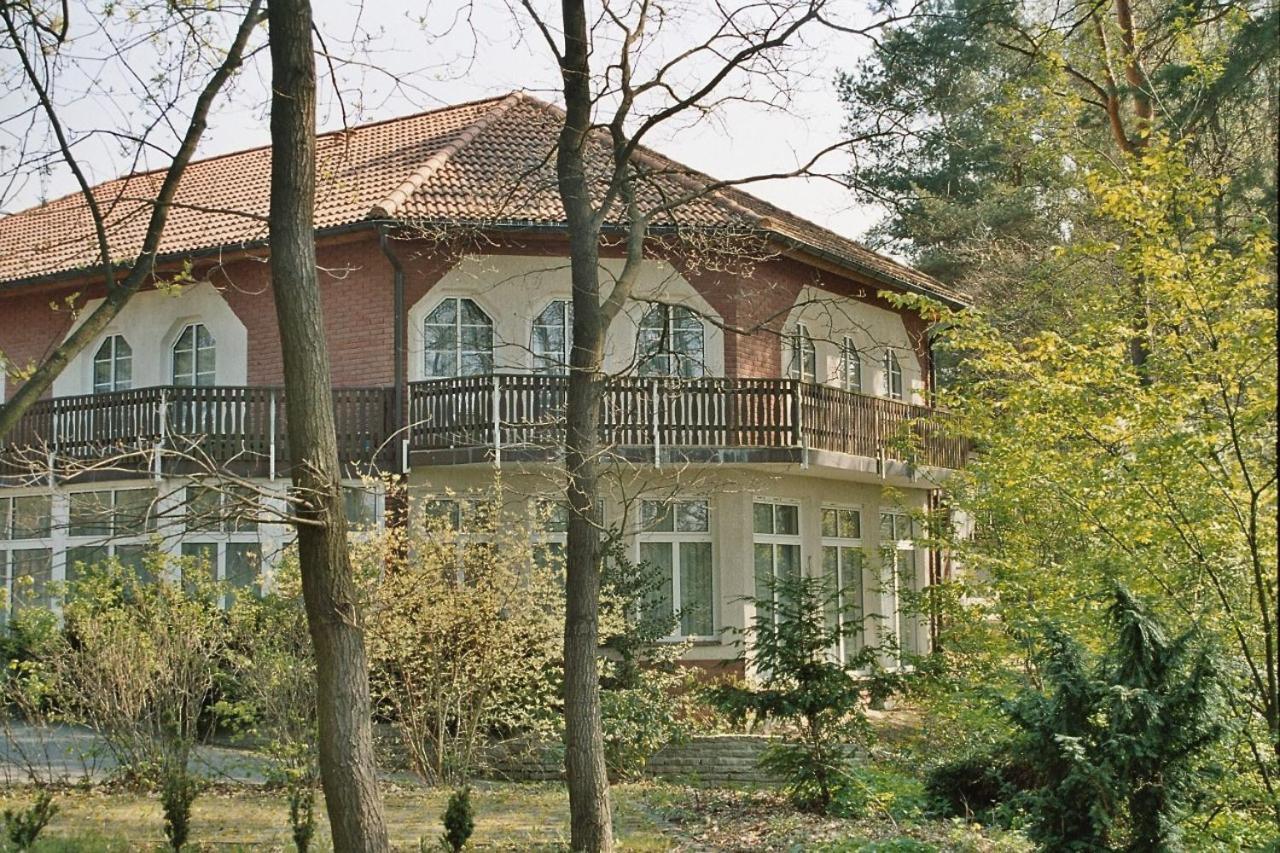 Parkstadthotel Бад Мускау Екстериор снимка